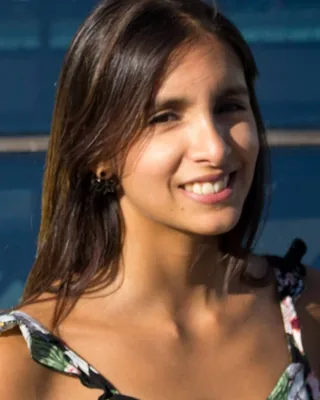 Camila R.